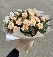 Букет Кремовые розы Латте в Загорянский