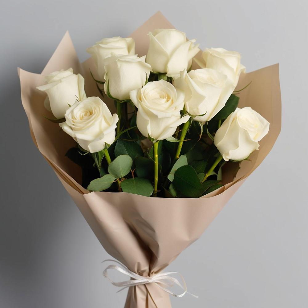 Букет 9 Белых роз Эдлесс Лав в Загорянский