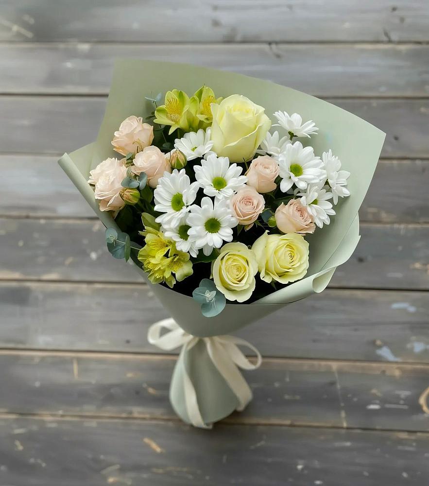 Букет цветов из: Альстромерии, Розы и Хризантемы в Загорянский