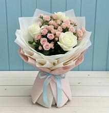 Букет цветов из:  Розы в Загорянский