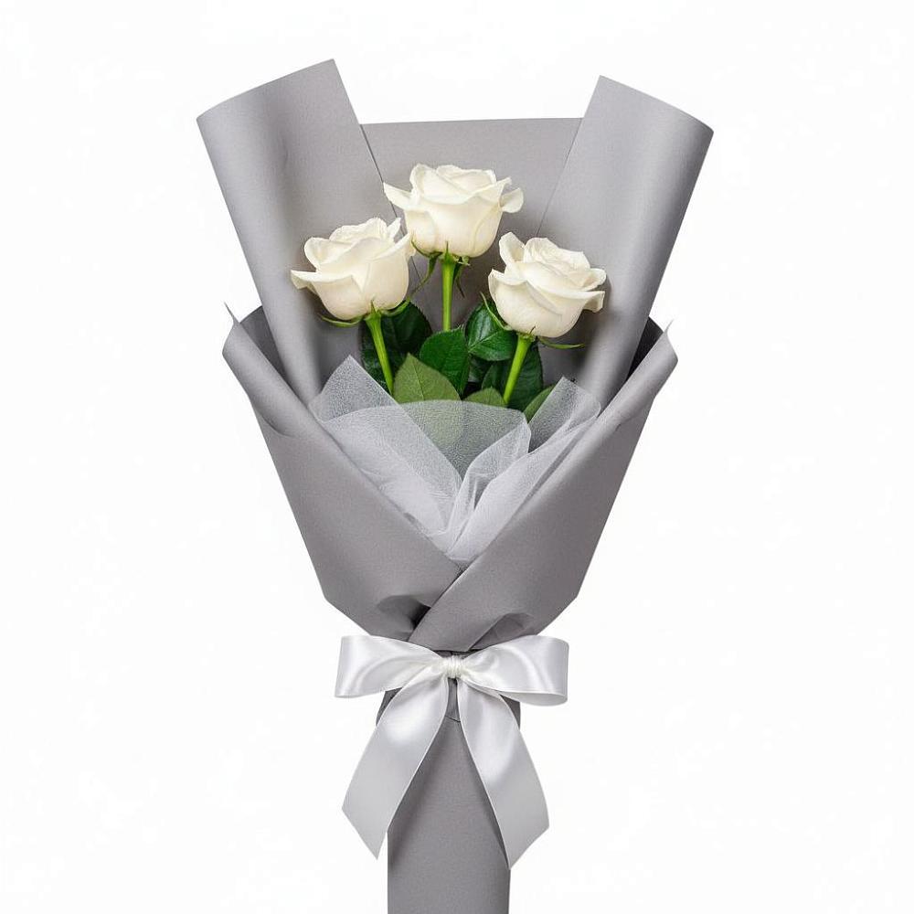 Букет 3 белые розы в Загорянский