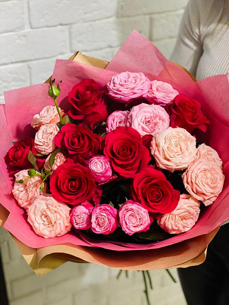 Букет цветов из: Розы в Загорянский